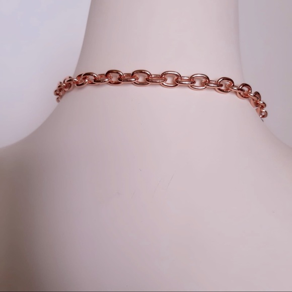 Reduced‼️Gold Rose Choker, Rhinestone Crystal Heart Pendant and Key - Picture 5 of 6